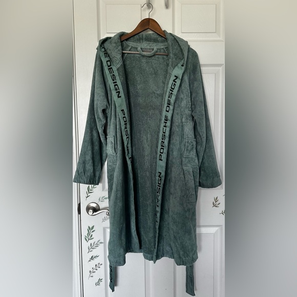 Authentic Porsche Design Long Bathrobe - Picture 2 of 9